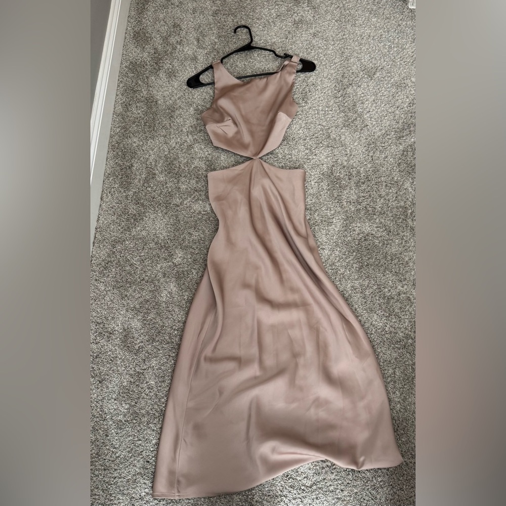 XS HELLO MOLLY DRESS WORN ONCE